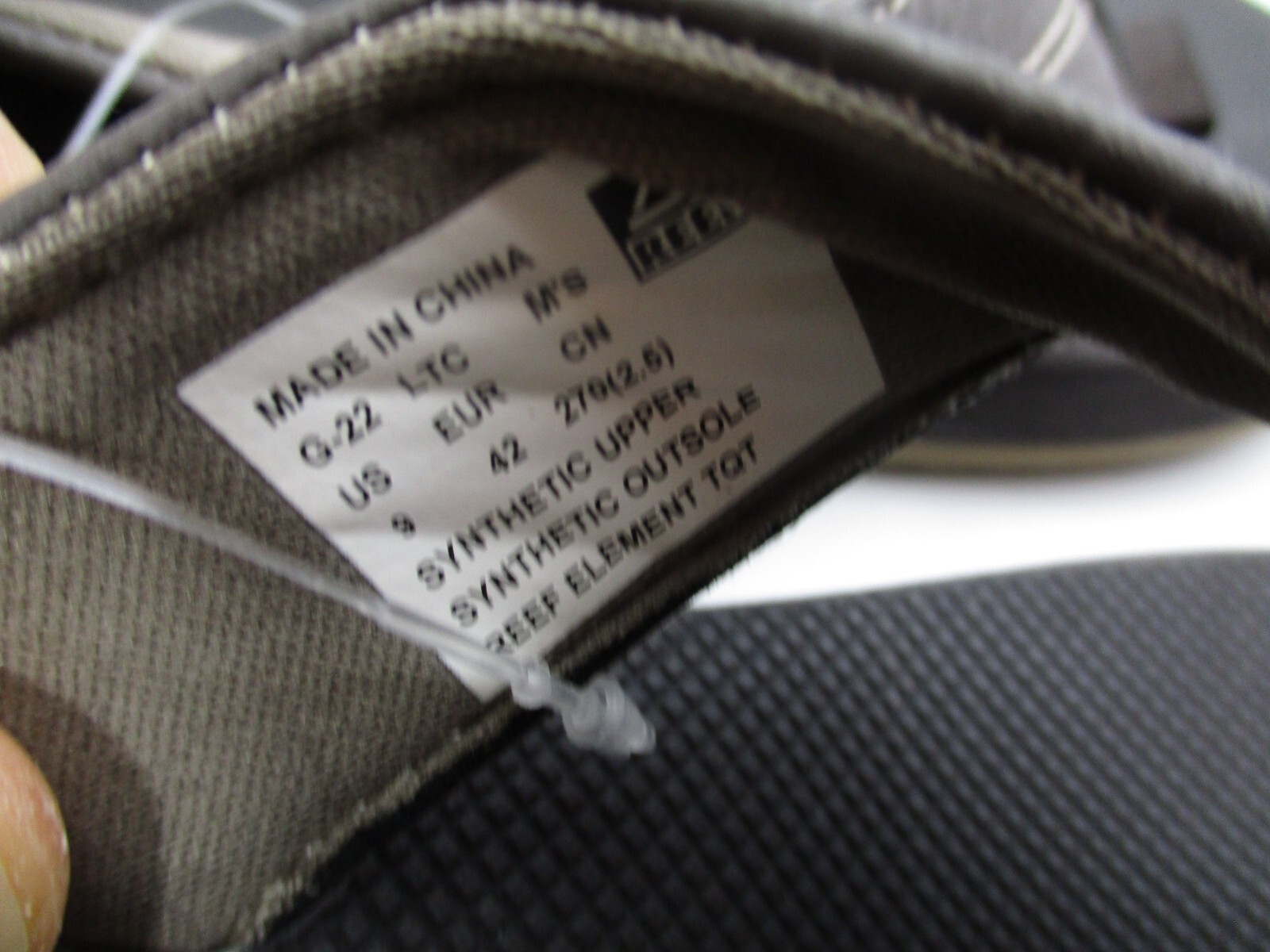 Reef Element TQT Sandals Brown Thong Flip Flop Bottle Opener Mens Sz 9