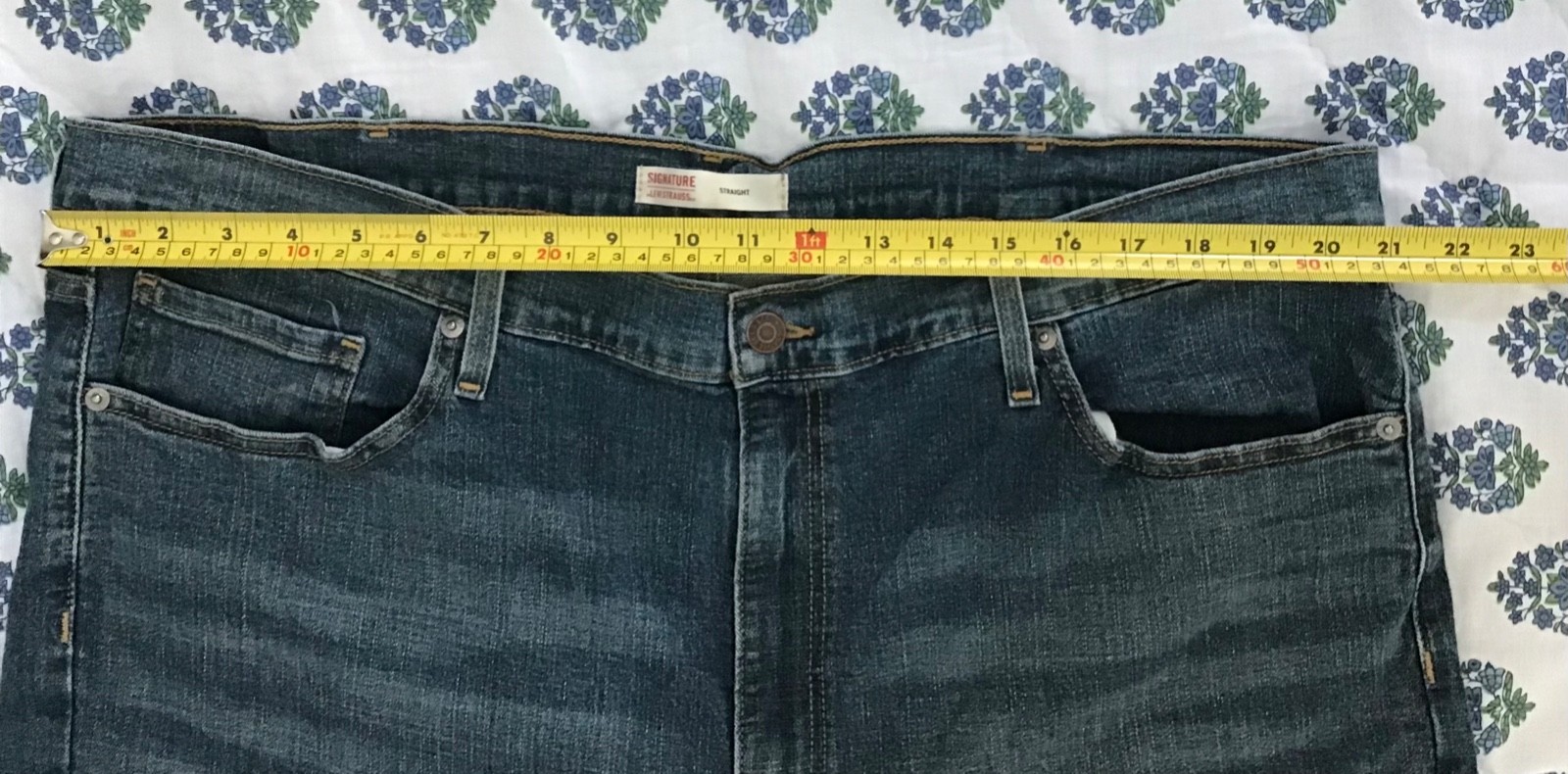 LEVI’S SIGNATURE 567 STRAIGHT Men’s Medium Wash Denim Blue Jeans Size 44×30