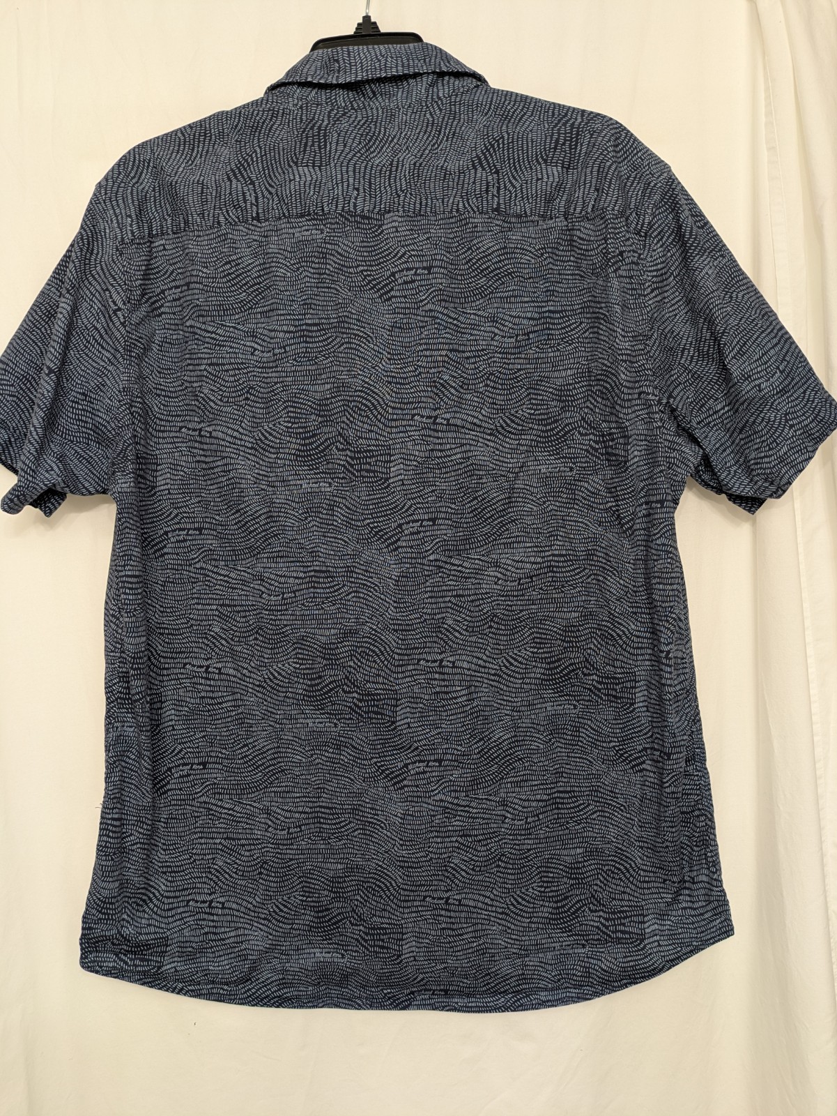 Michael Kors Men XL Slim Fit Button Down Shirt Blue Abstract Print Stretch…