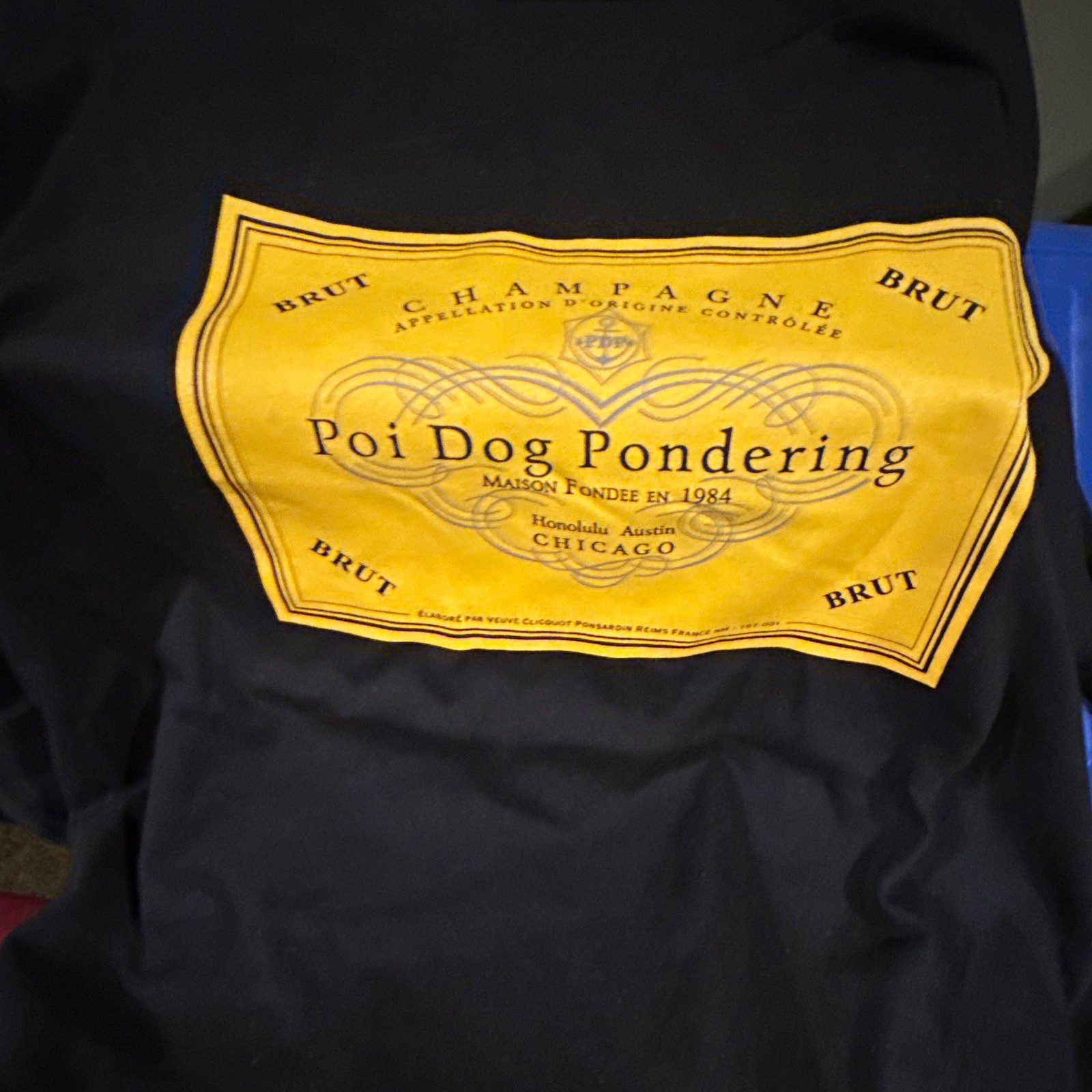 Poi Dog Pondering Men’s Black Graphic T-Shirt XL “Brut Champagne” Chicago