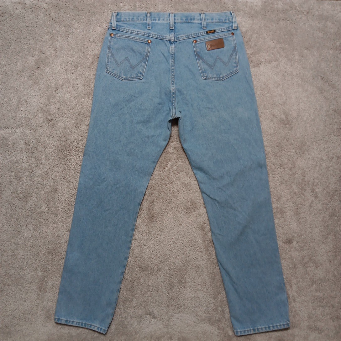 Vintage Wrangler Jeans Mens 34×33 Cowboy Cut 13MWZ Light Wash Denim USA Fabric