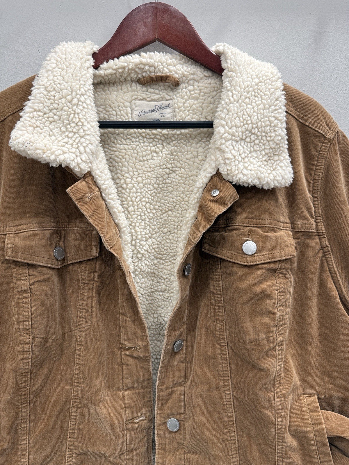 Universal Thread Women’s Brown Sherpa Lined Button Jacket M Collared Pockets