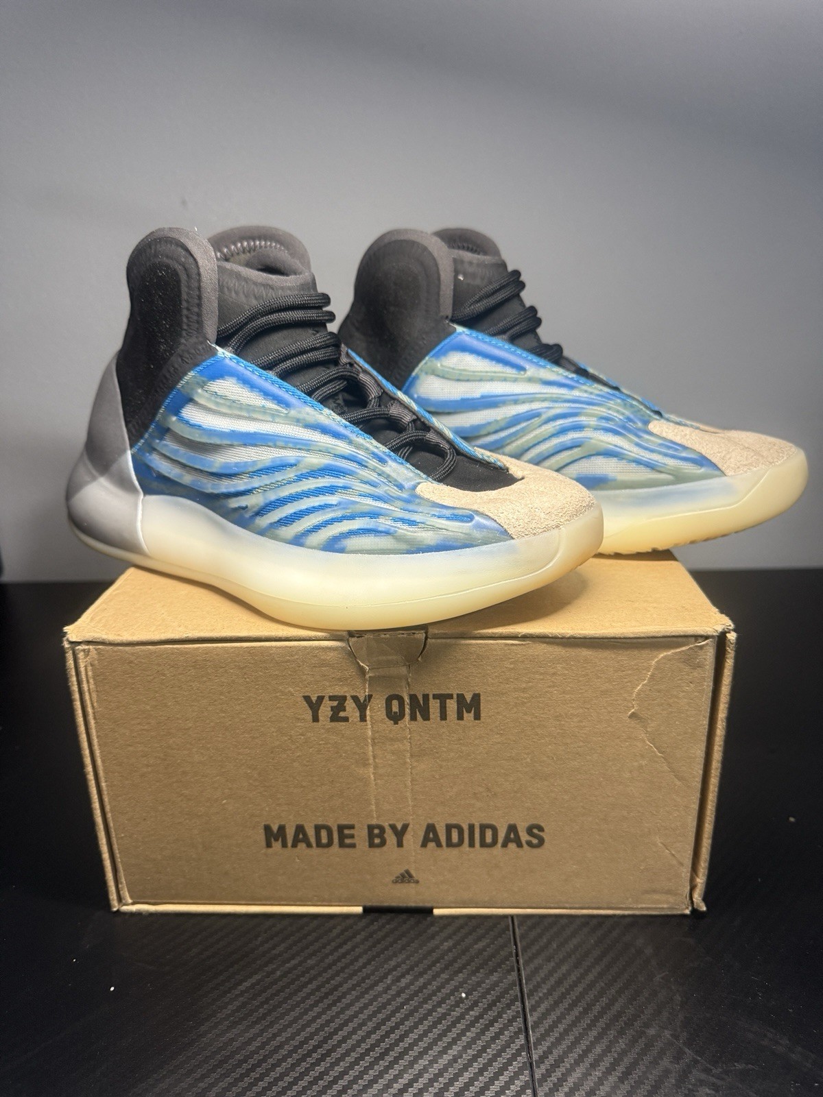 Size US 5 – Adidas Yeezy QNTM BSKTBL Frozen Blue