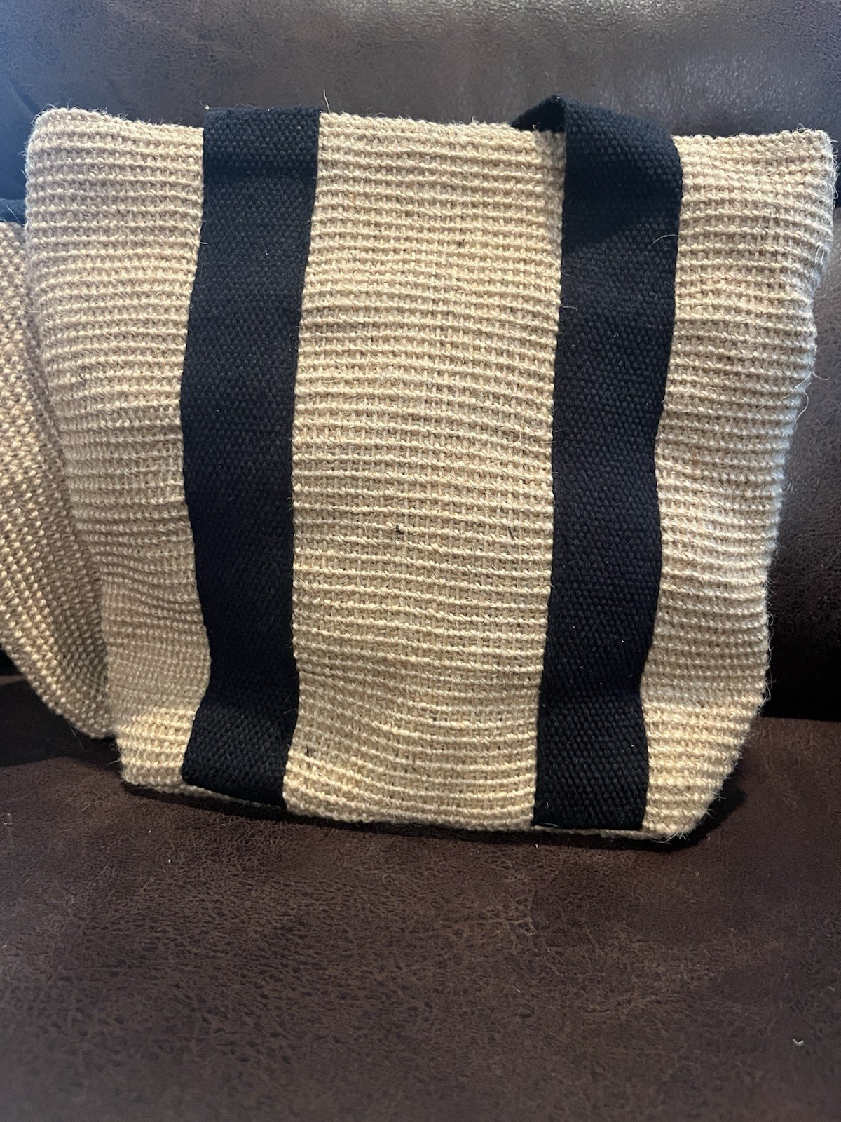 Wacoal Tote Purse Bag w Wristlet Wallet Jute & Cotton 12″X 10″ Snap Closure
