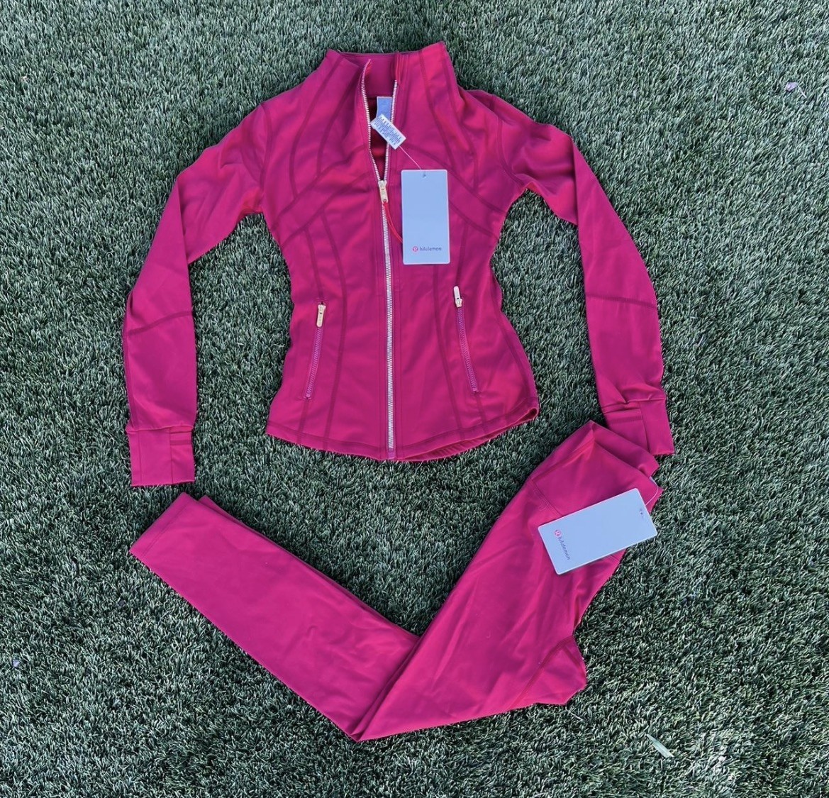 Lululemon Jacket and Leggings Set (NEW)