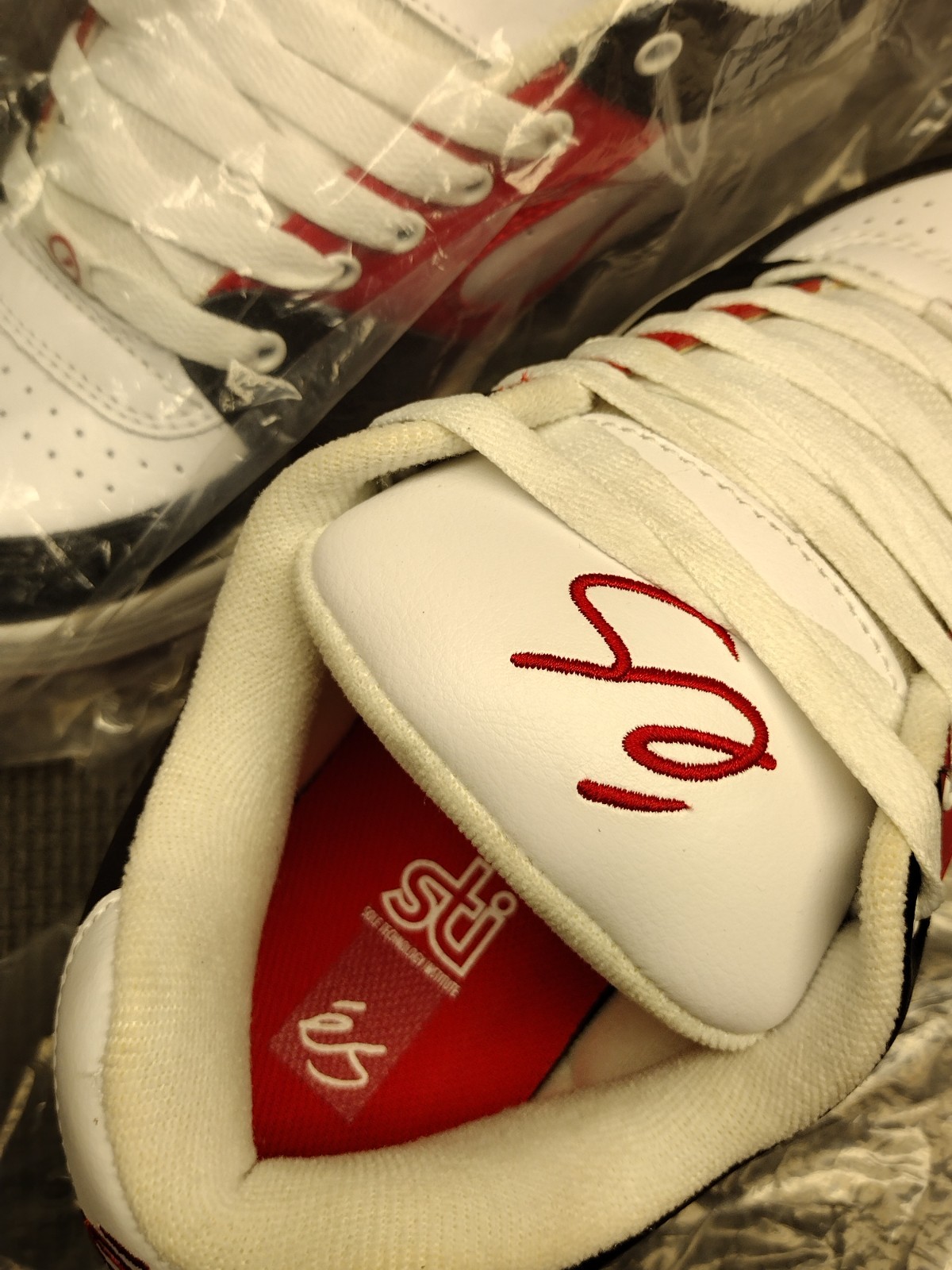 Es Accel OG Black/White/Red skate shoes SIZE IN PICTURES SALES SAMPLE NEW