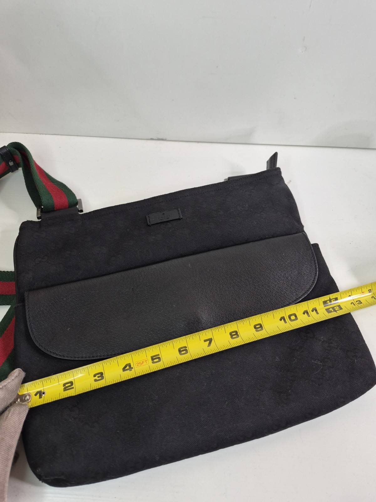 Gucci Black GG Pattern Crossbody Bag Green-Red Web Strap Zip Closure Pockets