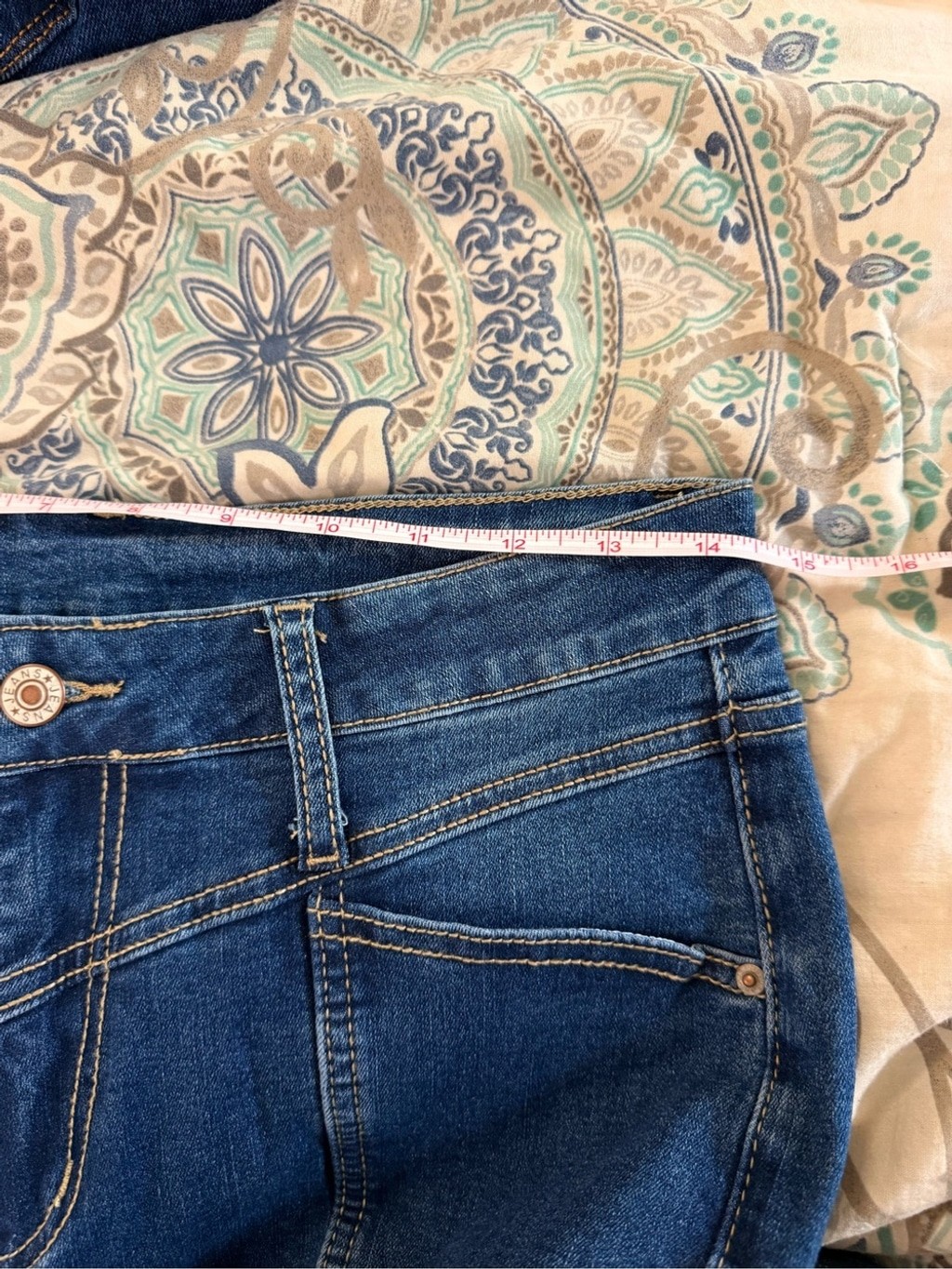 Y2K Flare Jeans Size 10 High Rise Wide Leg Dark Wash Stretch Denim Boho Western