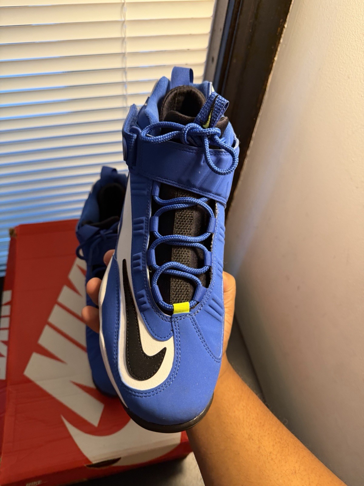 Nike Air Griffey Max 1 2021 Varsity Royal Size 11.5 VNDS