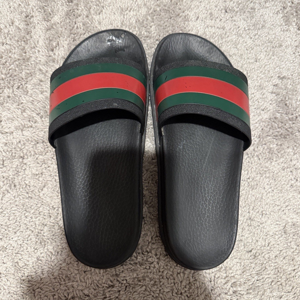 Gucci Men’s Black Slide Sandals Red/Green Web Stripe Logo US 9 Rubber