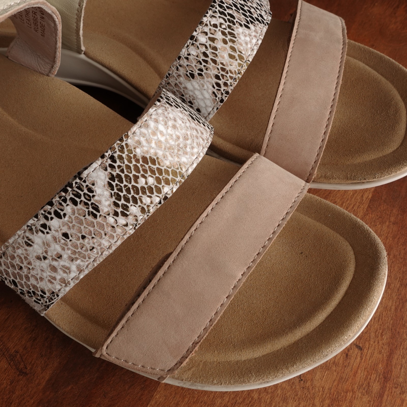 Abeo Sandals WMS SZ 8 Beige Briar Leather Comfort Coastal Walking Travel Shoes