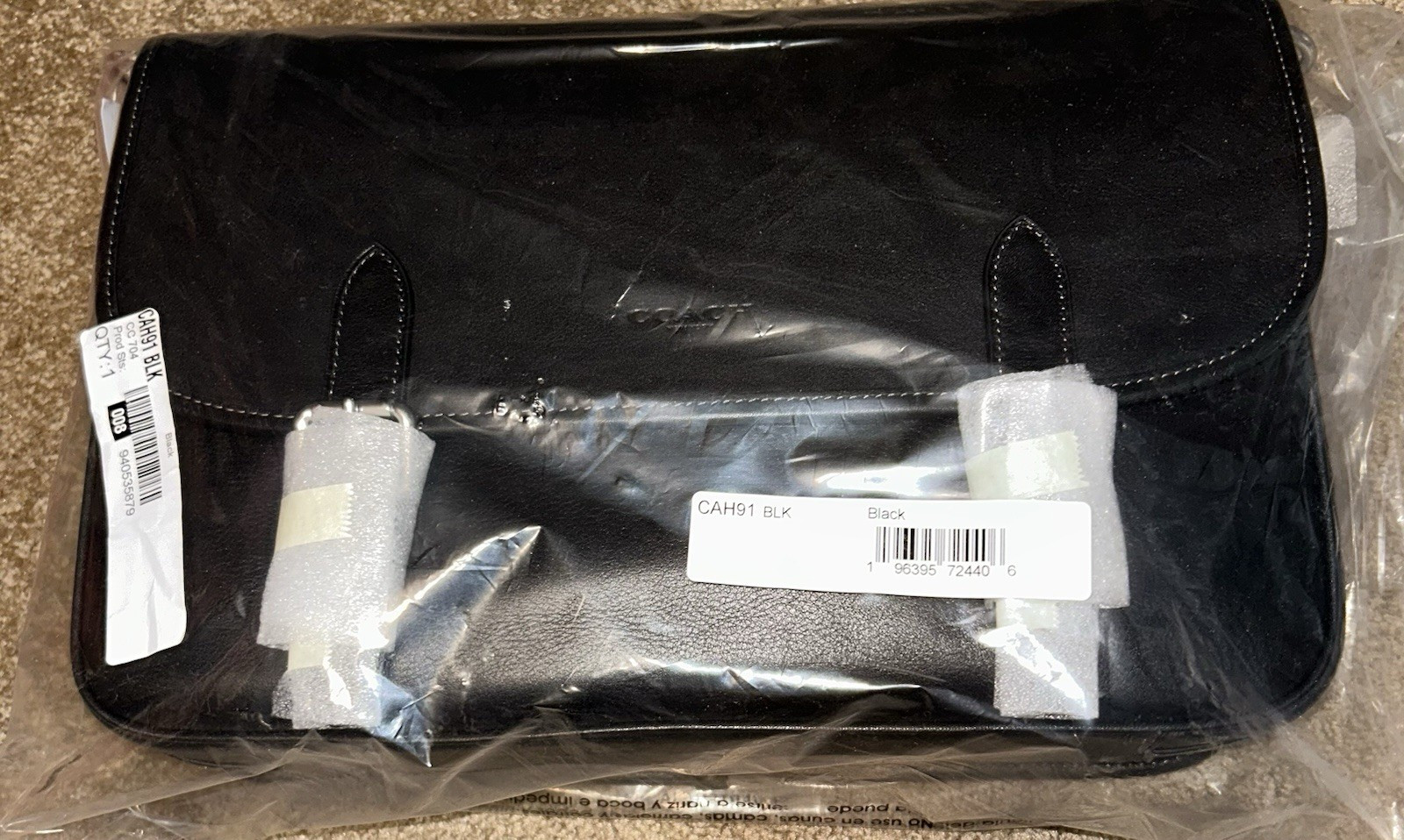 Coach Hitch Messenger Bag Black Push Lock Adjustable Shoulder Strap Men