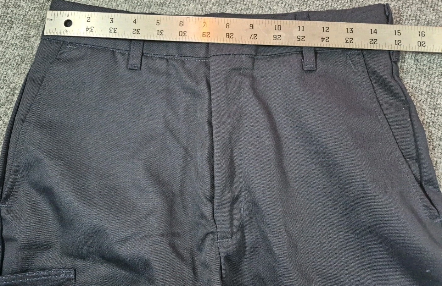 FedEx Stan Herman Reflective Stripe Cargo Shorts Dark Navy Work Size 31L FD28043