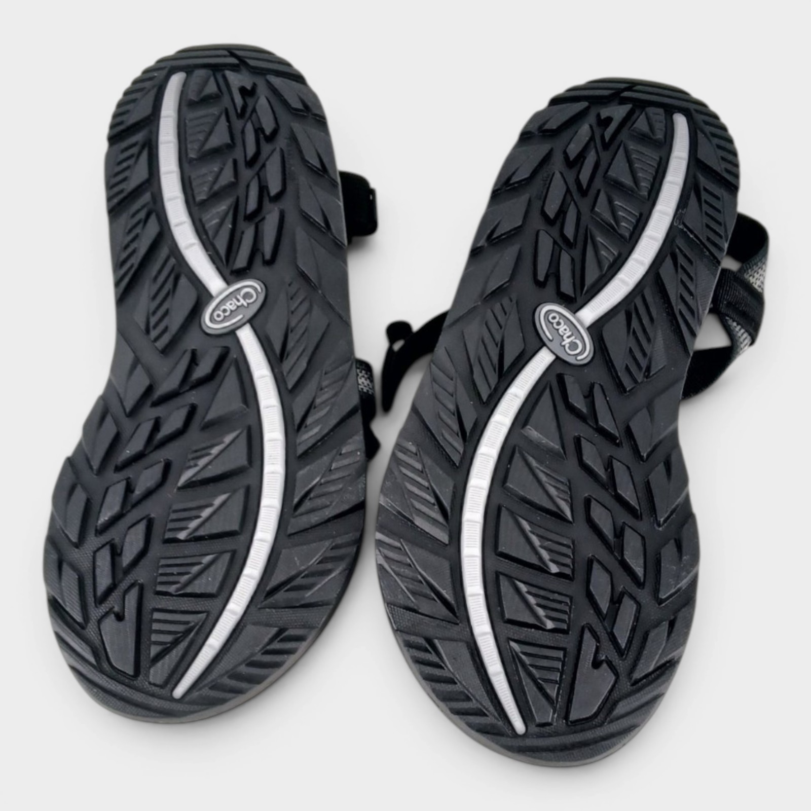 Chaco Men’s Classic Hiking Trail Sandals Size 12