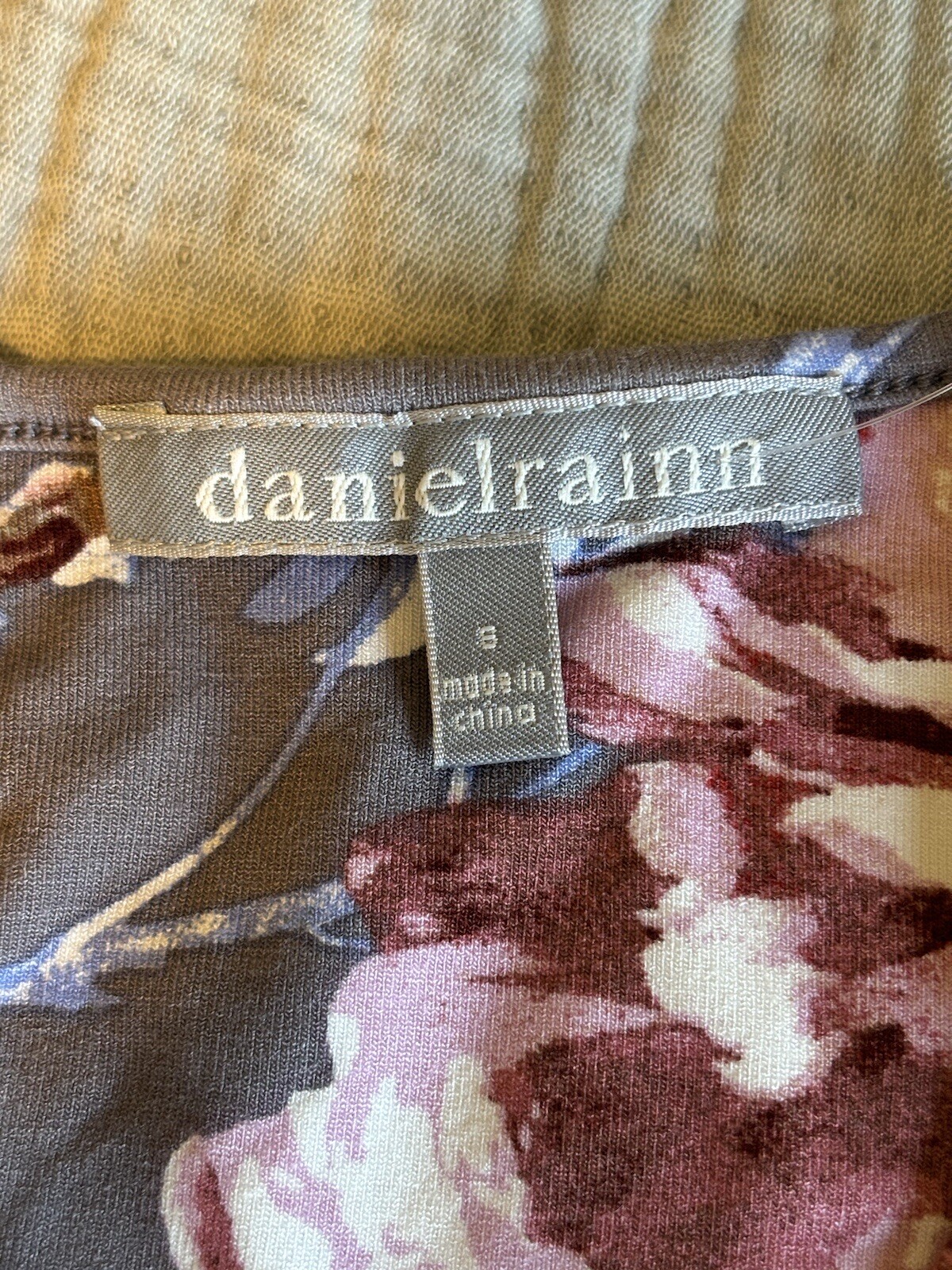 NEW Anthropologie Daniel Rainn Size Small Gray Floral Tunic 3/4 Sleeve Blouse