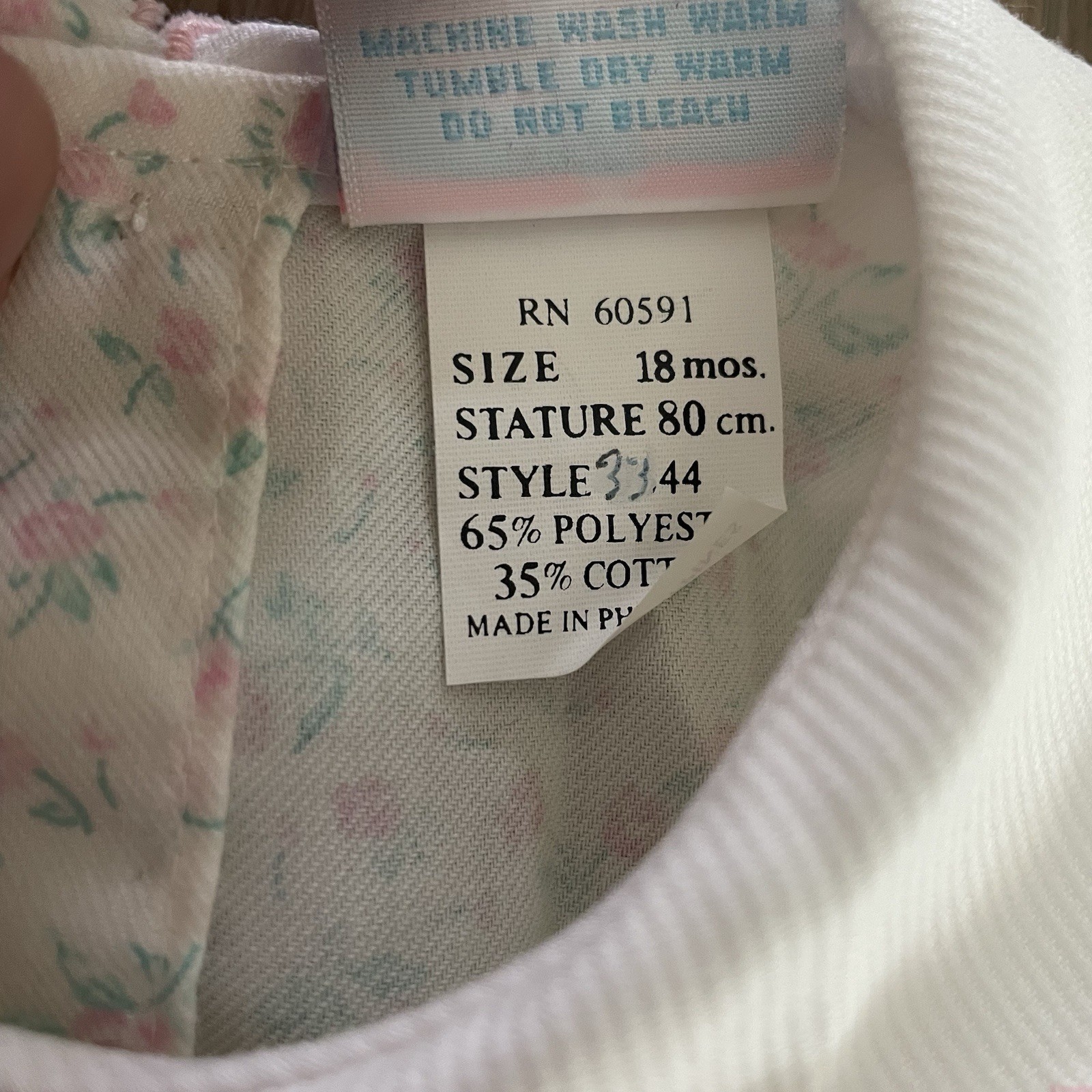 VTG)Petit Ami White Floral Pink Smocking Dress Baby Girl’s Size 18M