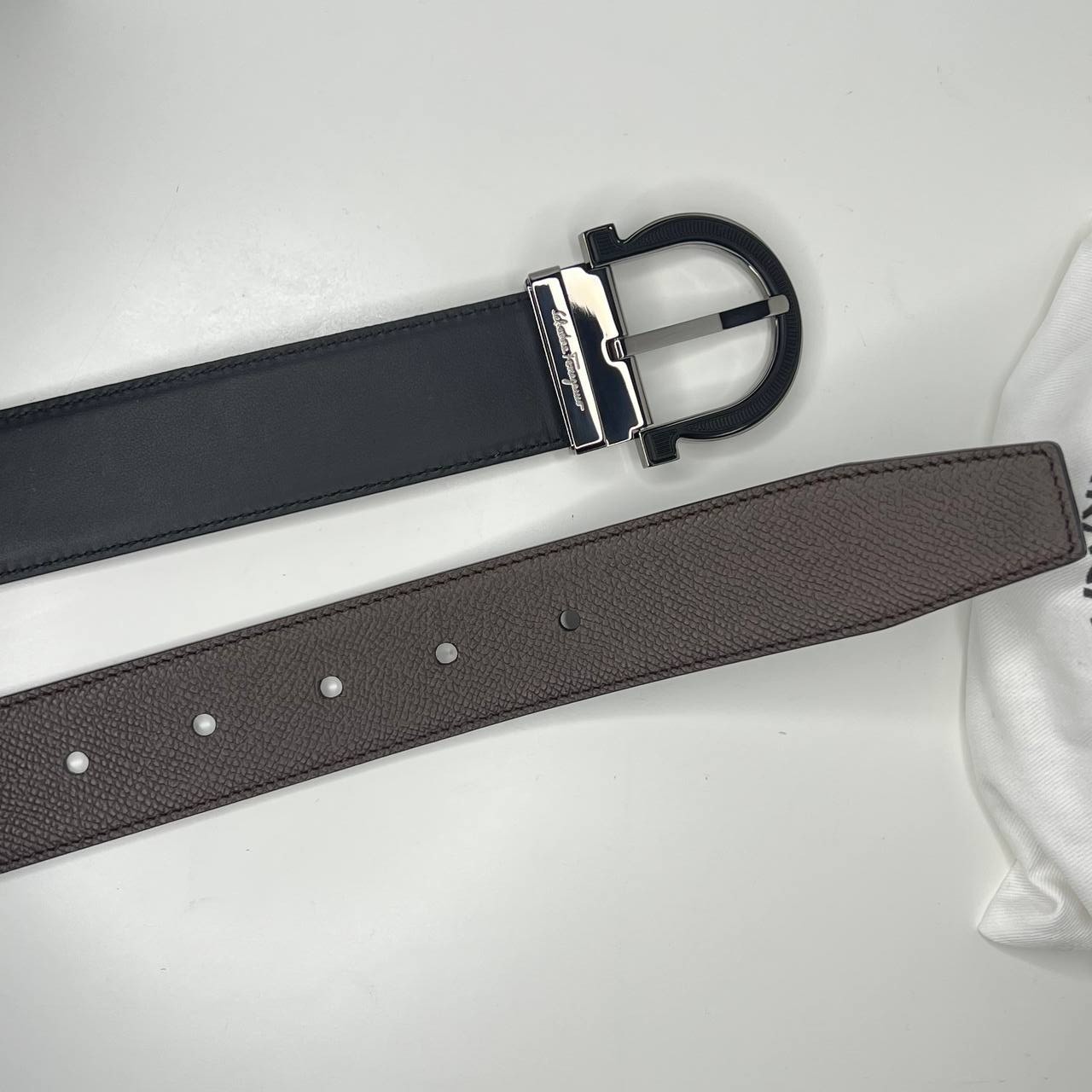 Authentic Men’s SALVATORE FERRAGAMO Leather Belt Black & Brown Reversible
