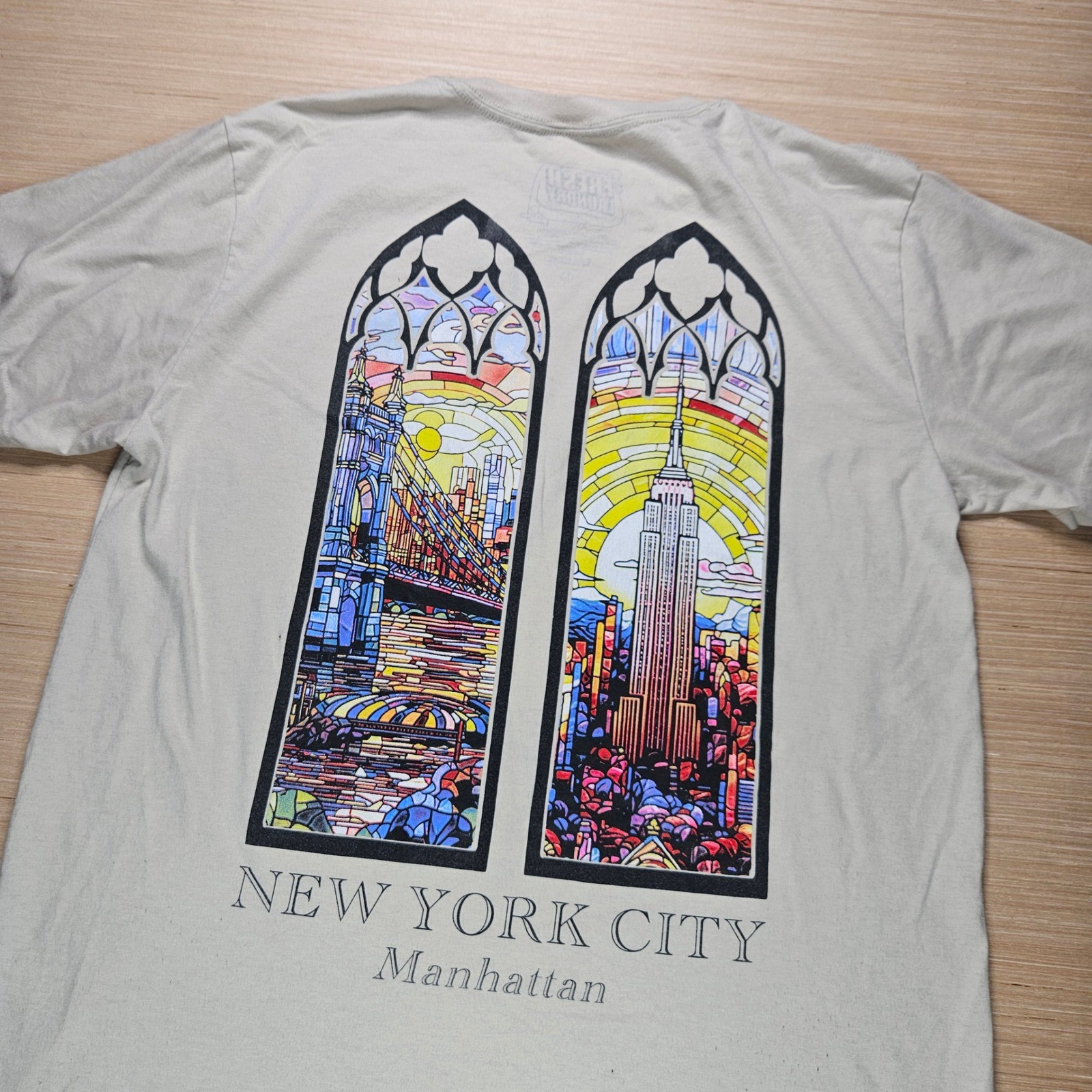 New York City Manhattan Mens L Beige Stained Glass Graphic Tee Fresh Laundry