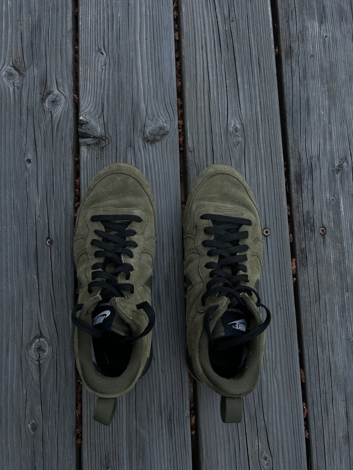 Nike Internationalist Mid QS sneaker, Olive Green And Black, Gum Sole, Men’s 8