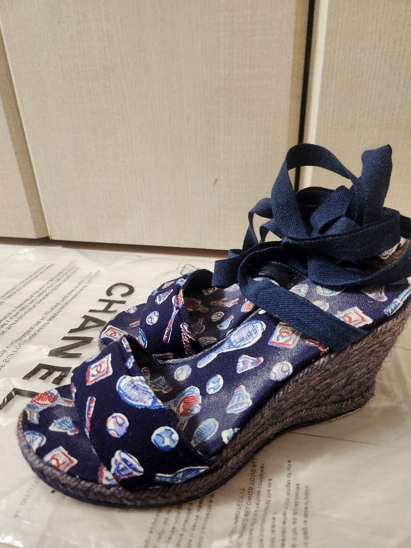 Rare CHANEL Navy Print Wedge Sandals with Ribbon Straps – Size 22.5cm / US 5.5