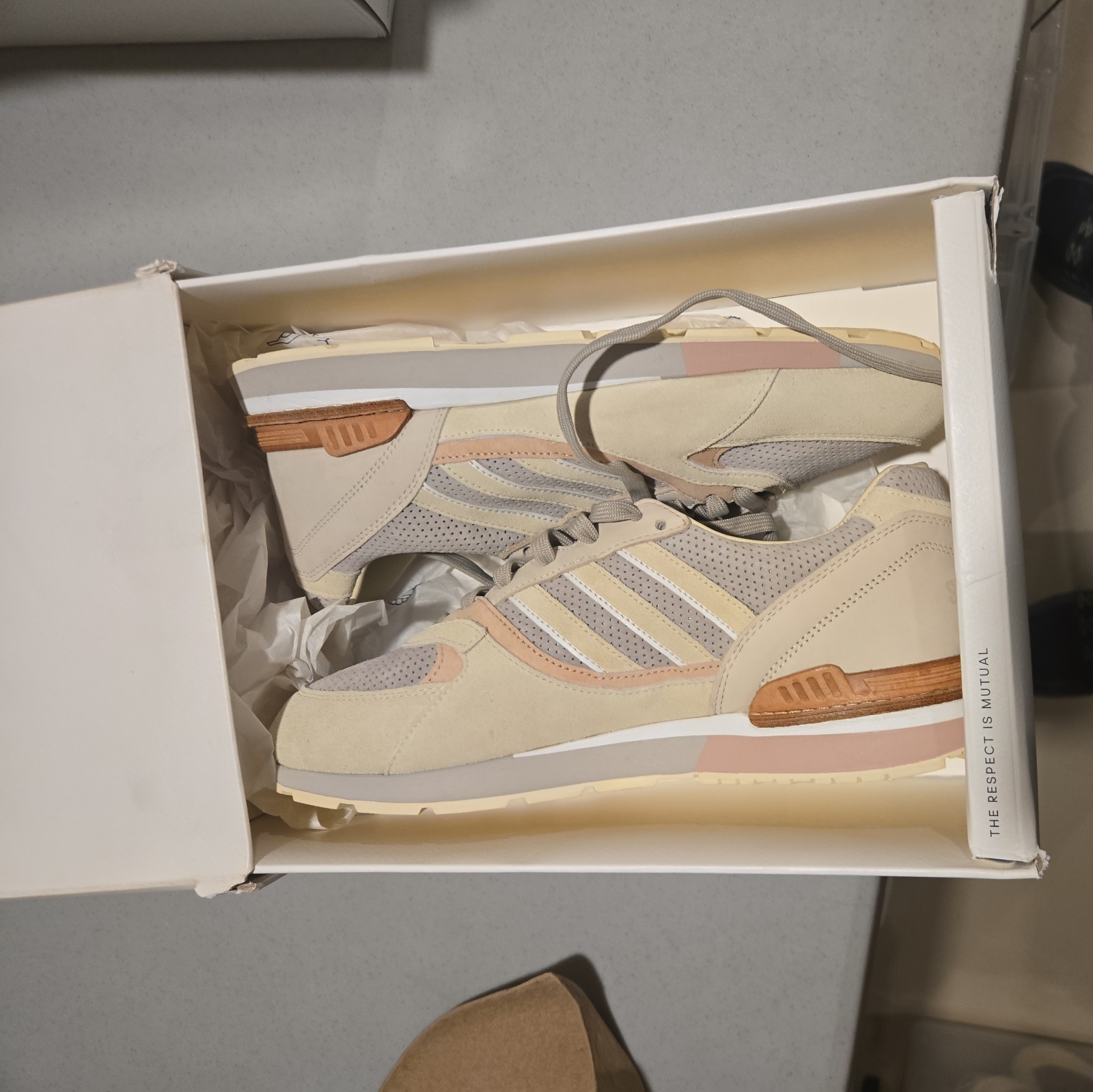 Solebox x adidas Quesence Italian Leathers Pack Size 10.5 (DB1785)