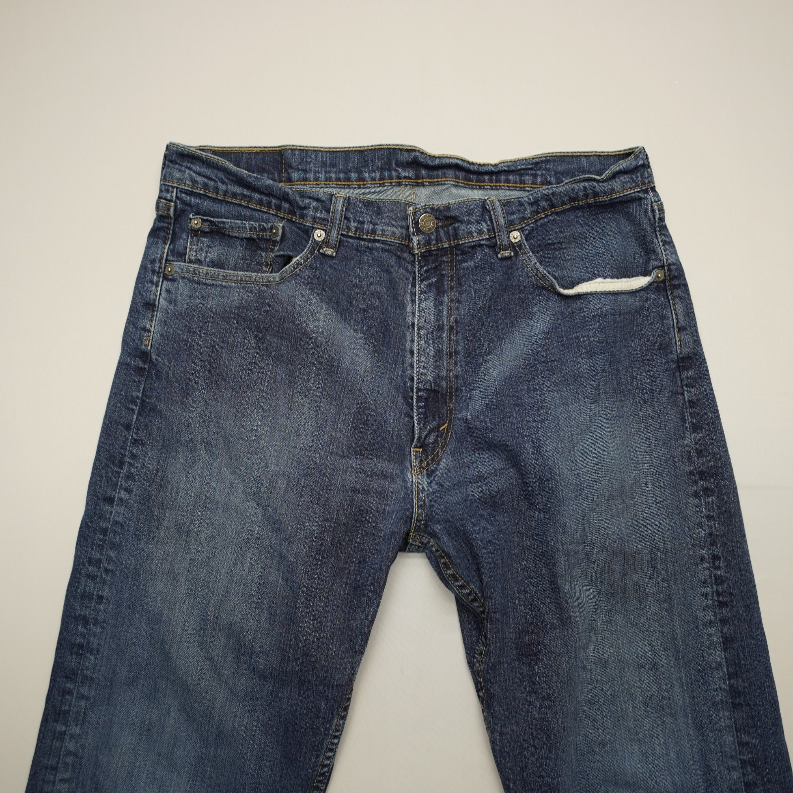 Levi’s Mens 505 Regular Fit Jeans Size 36 x 34 Dark Wash Stretch (35×32.5)