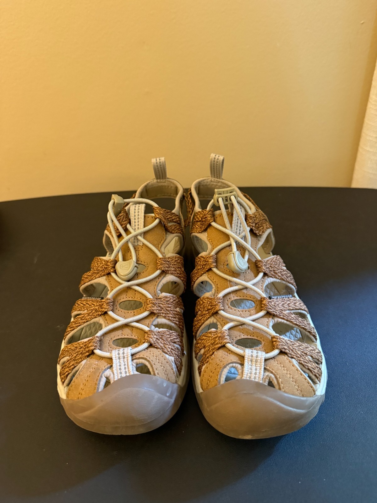 Keen Whisper Womens Outdoor Hiking Sandals Chipmunk/Plaza Taupe