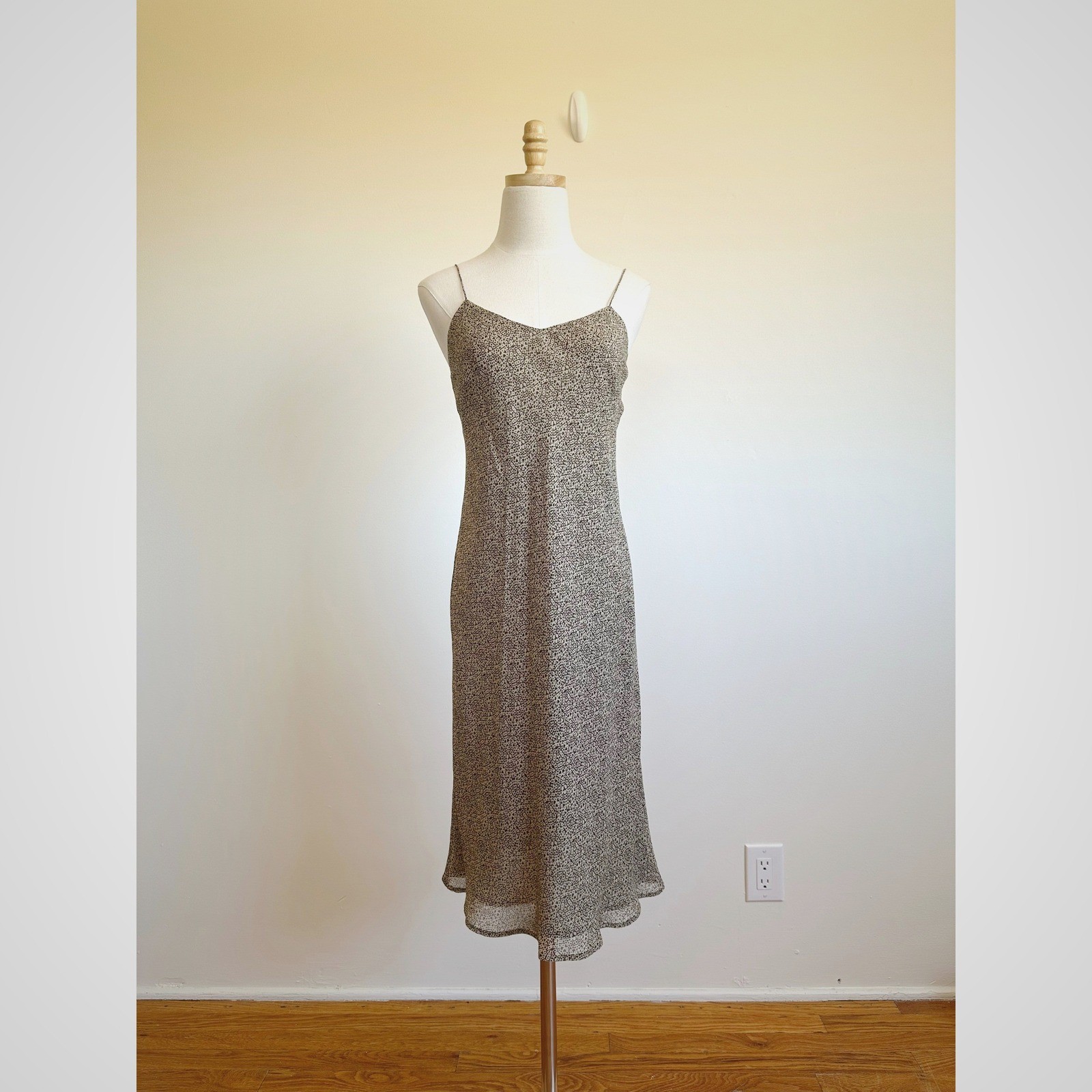 VTG Y2K Ann Taylor Brown Abstract Silk Midi Slip Dress Sz 2 90s Fairy Feminine