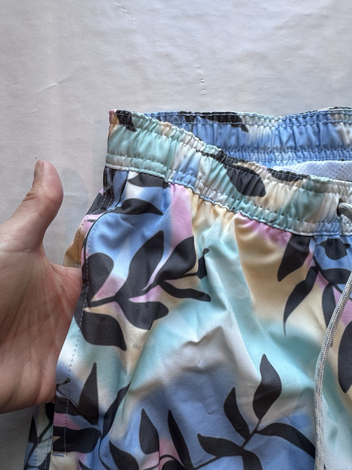 Sonoma Men’s Swim Trunks – Floral Multicolor – Small – Drawstring Pockets Beach