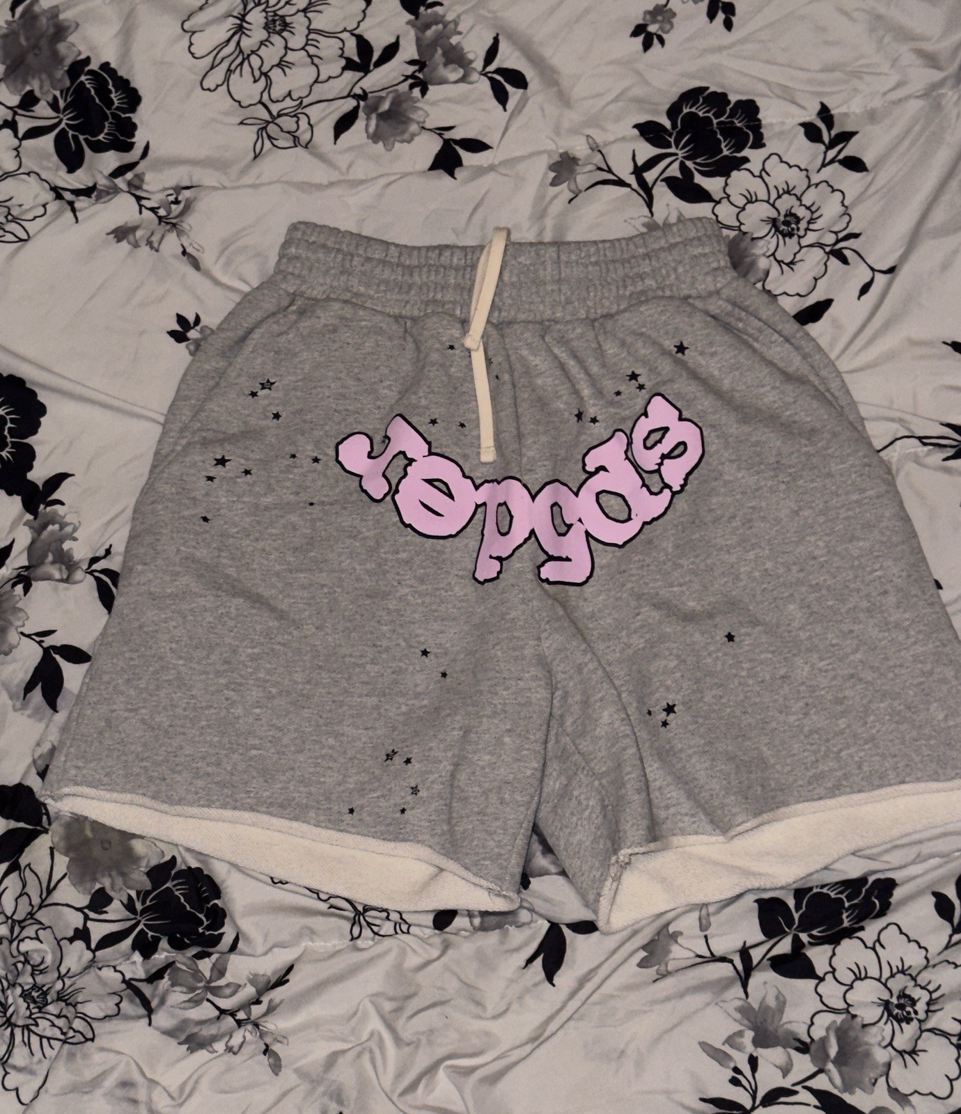 SP5DER Og Web Logo Gray Sweat Shorts Size S Pink Logo Pockets Drawstring