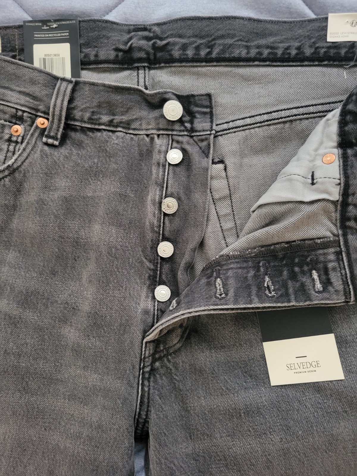 Levi’s 501 Selvedge Men’s Premium Straight Fit Jeans 36×32 Black Ash 005013658