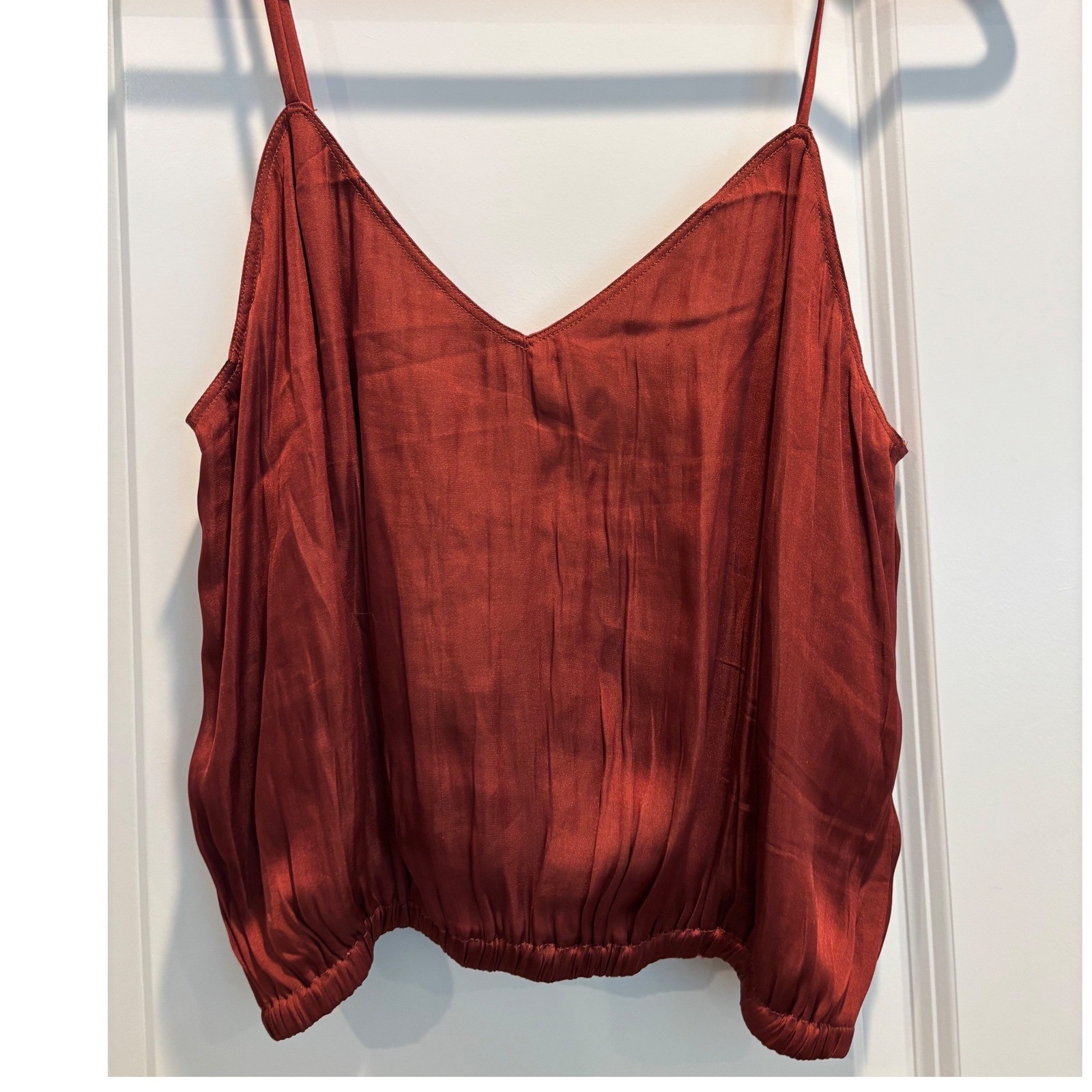 Reset by Jane Camisole size Small Rust Orange Satin V-Neck Bubble Hem