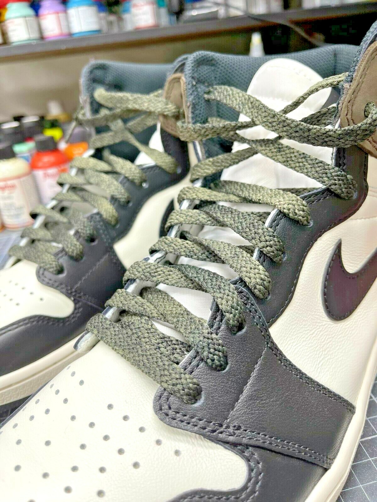 Vintage Distressed Bleached Jordan 1 1985 Style Shoelaces for Nike, Adidas, Conv