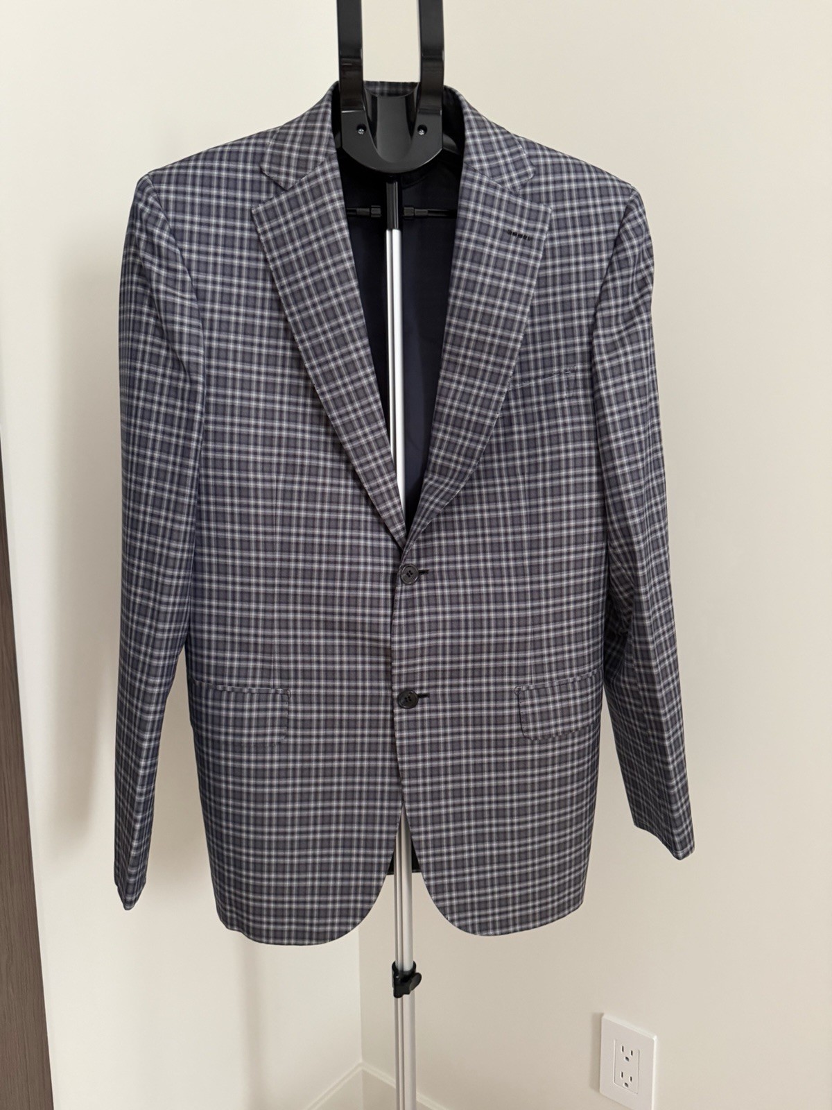 Brioni Ravello Light Purple Plaid Wool Blazer 38R US / 48 EU NWT Made In Italy