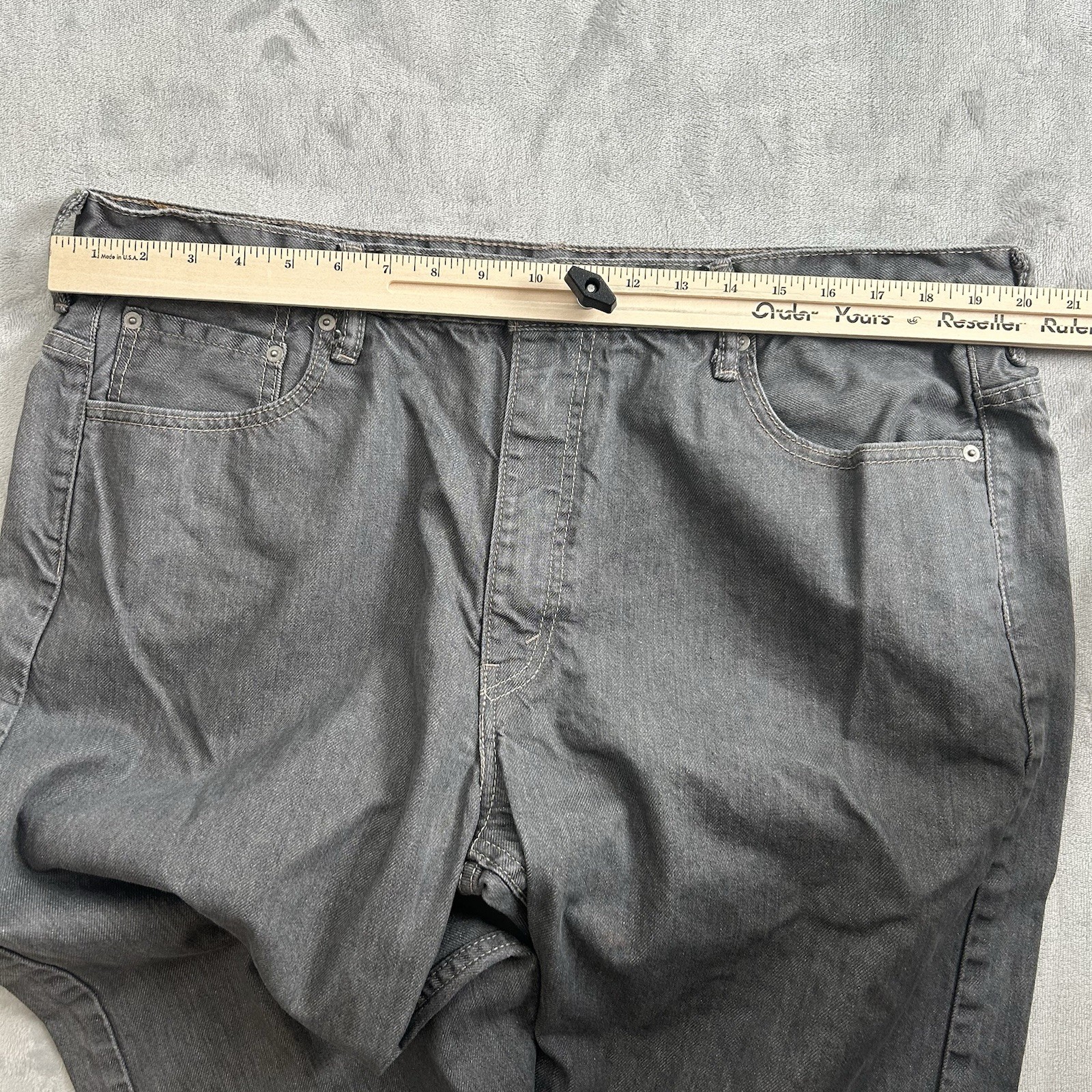 Levis 569 Jeans Mens 40×32 Gray Loose Fit Baggy Skater Straight Leg Actual 40×31
