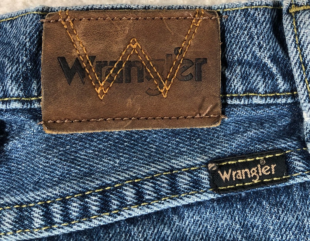 VTG Genuine Wrangler Men’s Jeans Regular Straight Medium Wash 100% Cotton 42×32