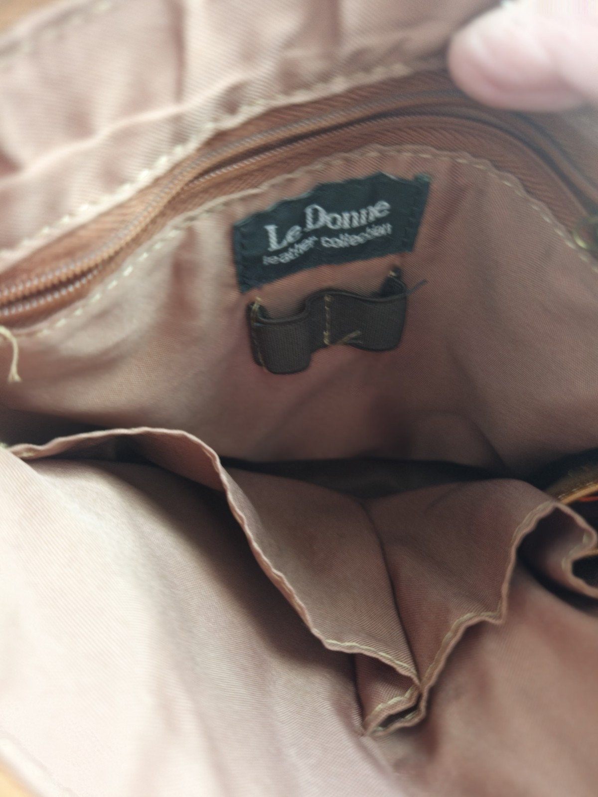 Le Donne Leather L-Zip Crossbody Shoulder Bag LD-808