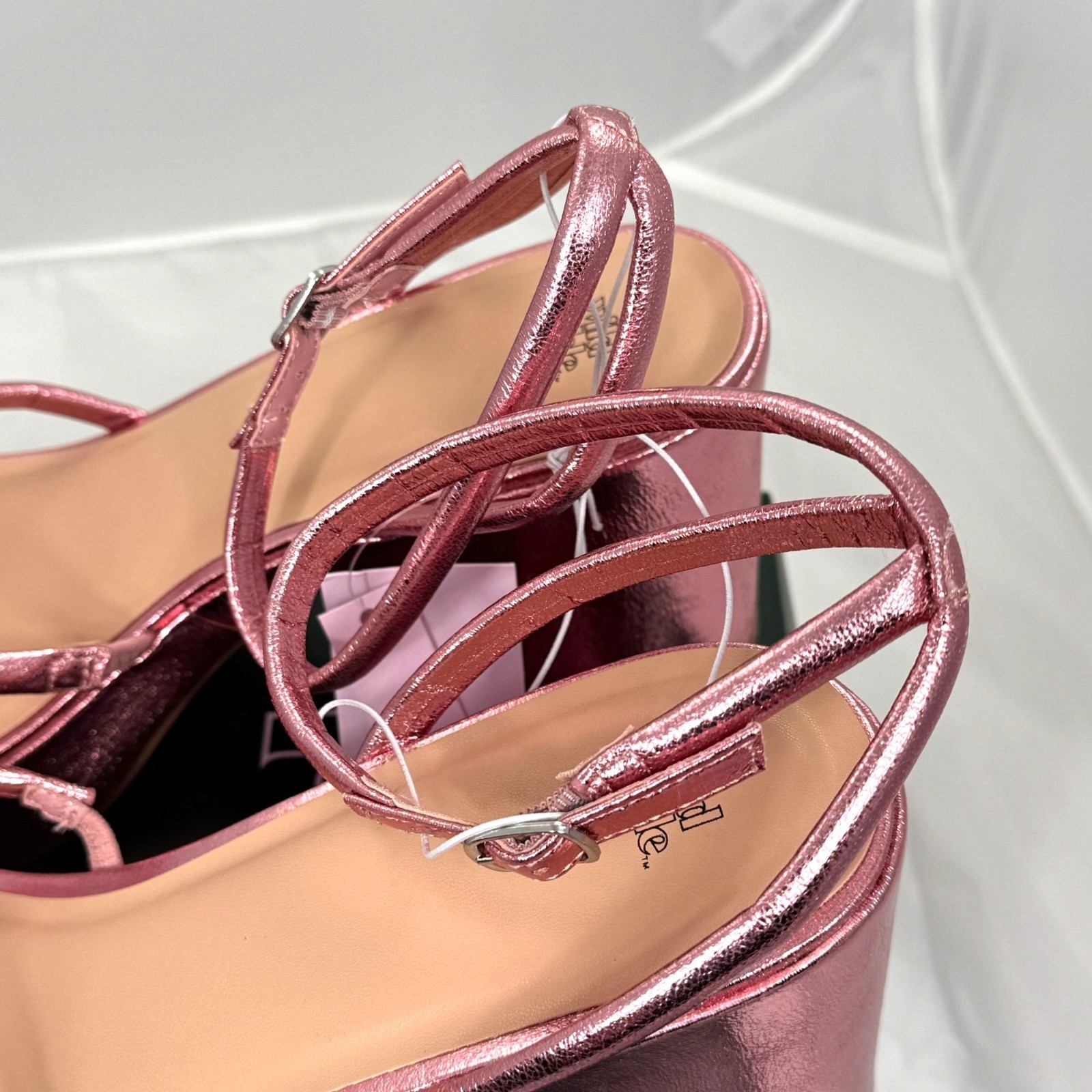 Wild Fable Pink Strappy Platform 4″ Astro Heels w/ Memory Foam Womens Sz 14 NIB