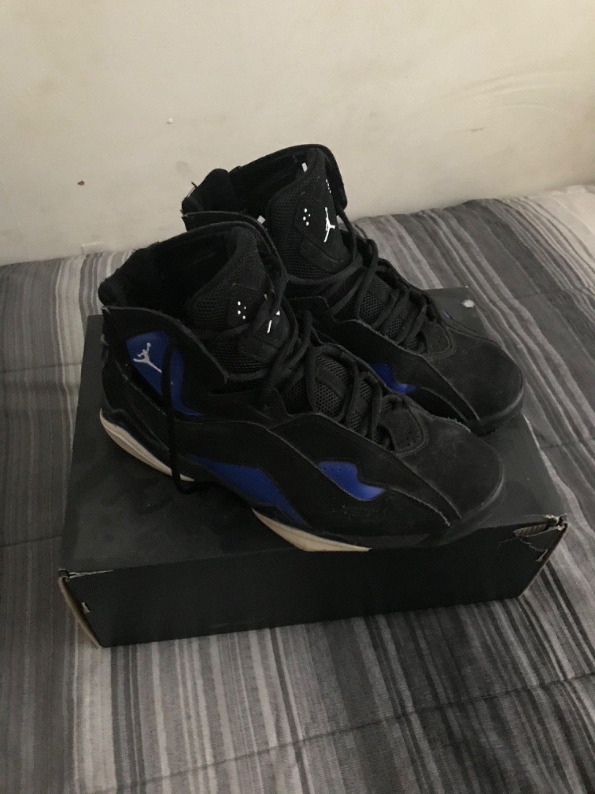 Size 8.5 – Air Jordan True Flight Black Game RoyalAuthentic true to size