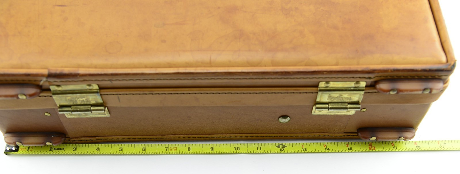 Hartmann Luggage Belting Brown Leather Briefcase Attache 18 x 13 x 5 Inches