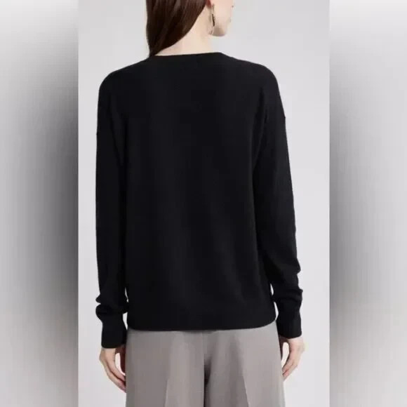 NEW, Nordstrom V-Neck Wool/ Cashmere Sweater in Black Sz L #S8245