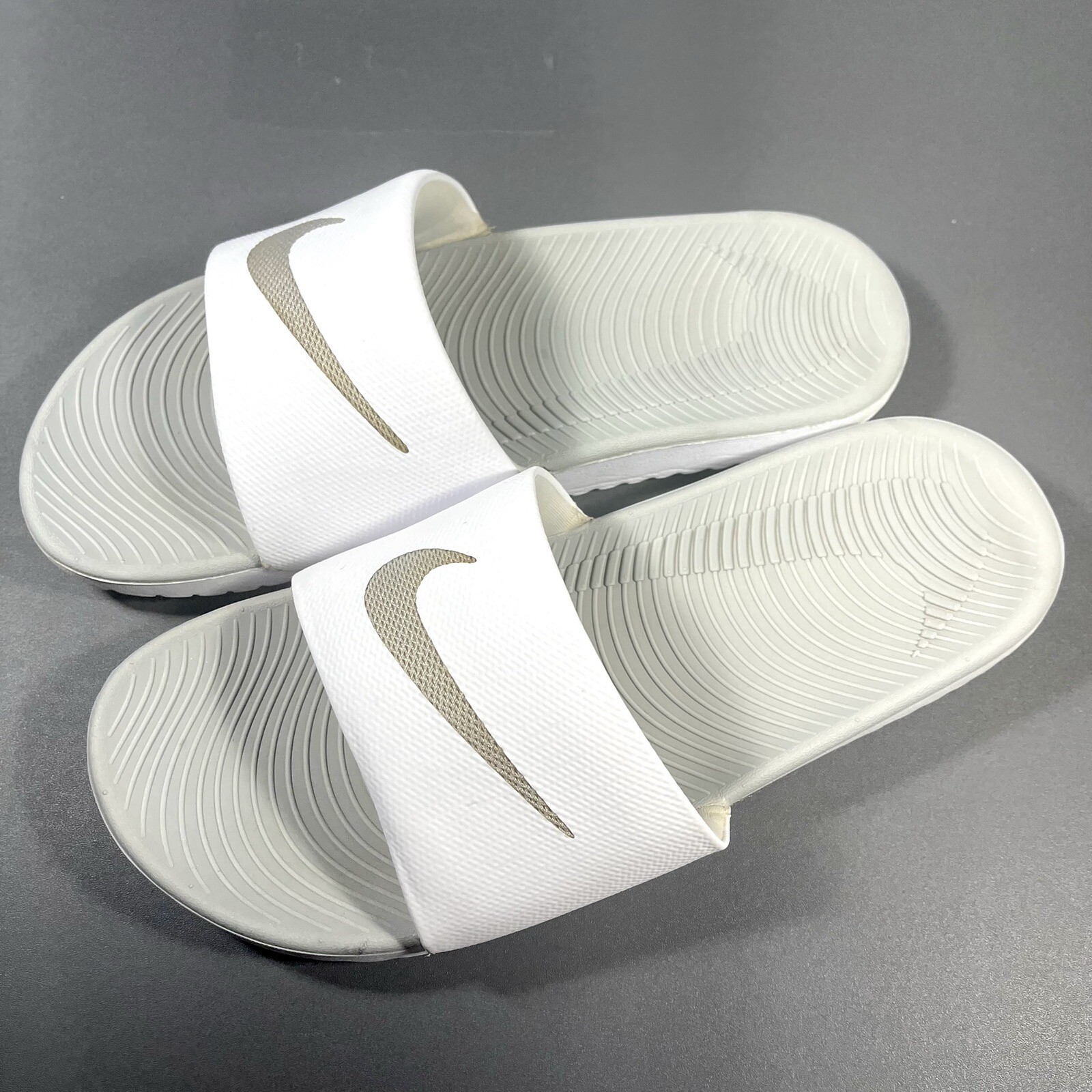 Nike Victori One Slide Men US 7 White Gray Sandal Outdoor Textured Swoosh
