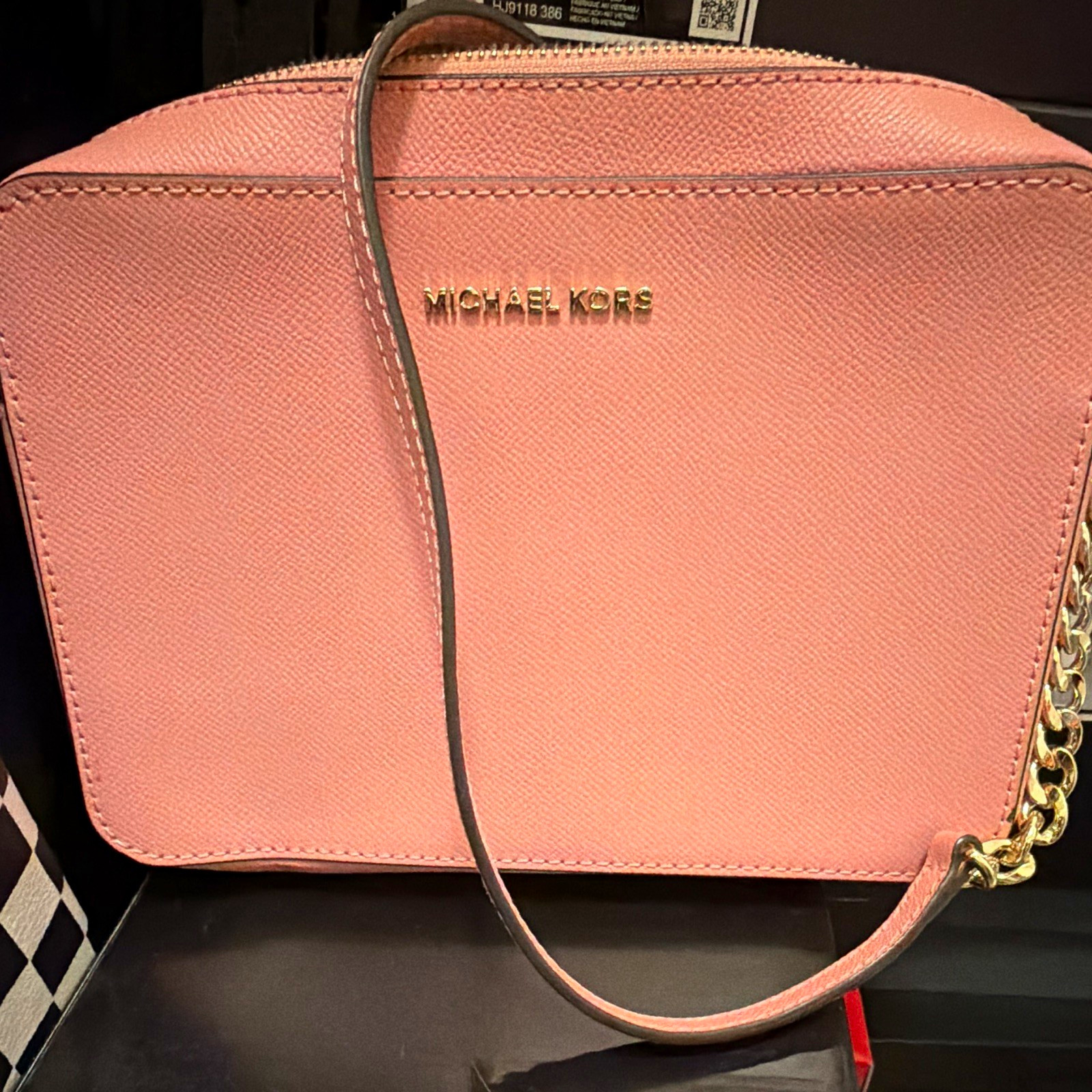 Michael Kors Pink Small Crossbody Bag Zip Closure Gold Hardware Chain Strap