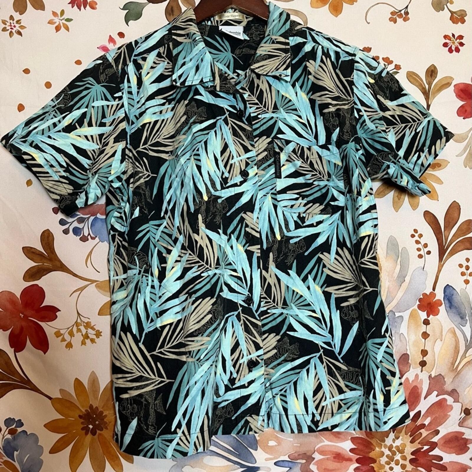 Columbia Womens M River Resort Black Blue Tropical Fish Neutral Button Shirt