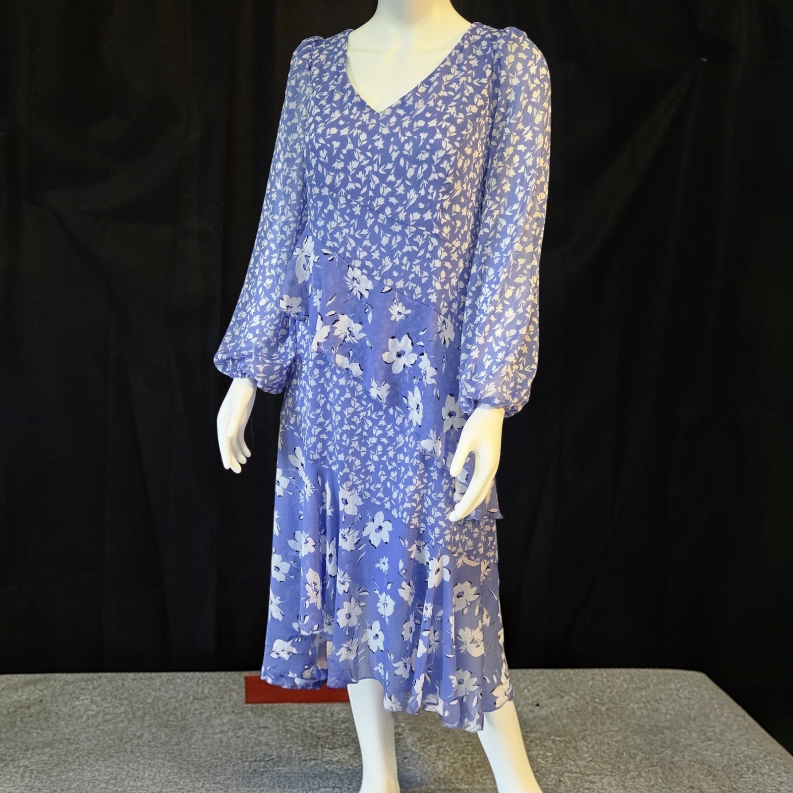 Flowy Twirly Fluttery Women Floral Chiffon V-Neck Balloon Sleeve Ruffle