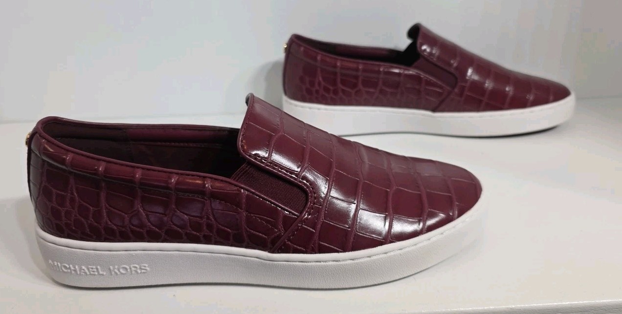 MICHAEL KORS KEATON Slip On Sneaker Crocodile Embossed Burgundy Women’s 9M EUC