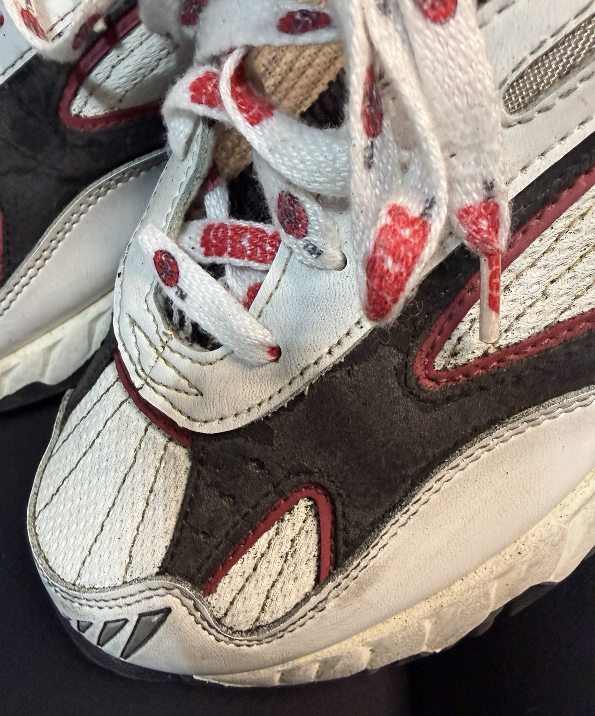 San Francisco Sf 49ers NFL Game Day Shoes Size 10 D Vintage 90’s w/49er Laces!