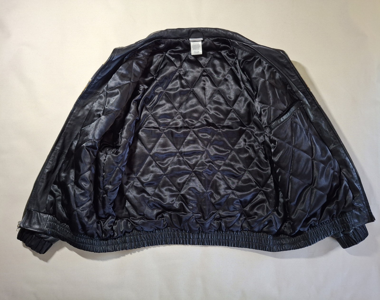 Vintage Y2K Reebok St. Louis Rams Leather Jacket Men’s 2XL XXL Quilted Interior