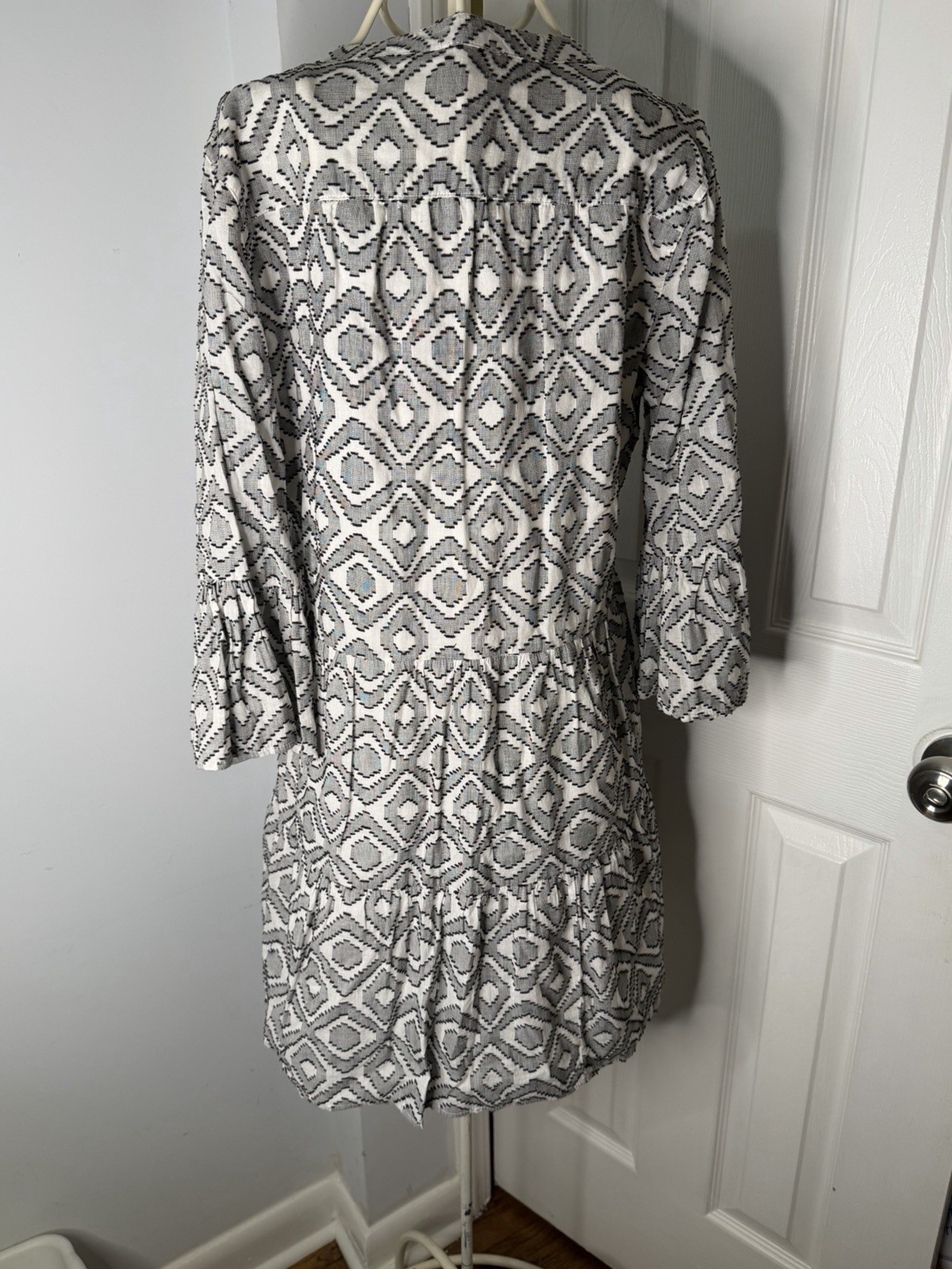 Tommy Bahama Dress S Black White Ruffle Sleeve Tassel Resort wear Luxury #312D