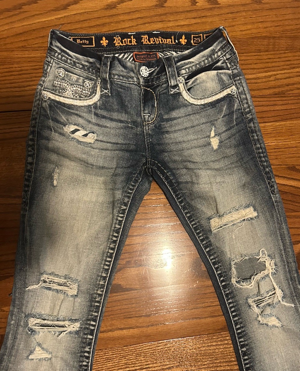 Rock Revival Embellished Distressed “Betty” Bootcut Jeans Size 25×29
